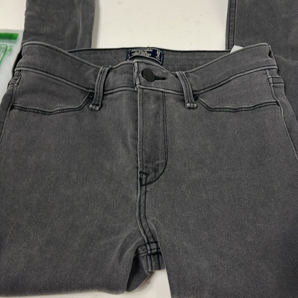 Abercrombie & Fitch Sz 25 Waist 0 Grey High Rise Straight Leg Denim Jeans - Picture 3 of 5